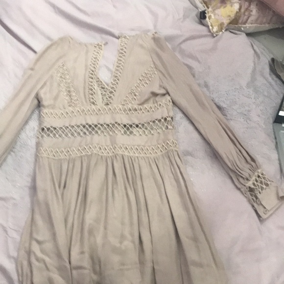 Beige flowy peasant style long sleeve deep c neck  boho dress from free people - Picture 2 of 5